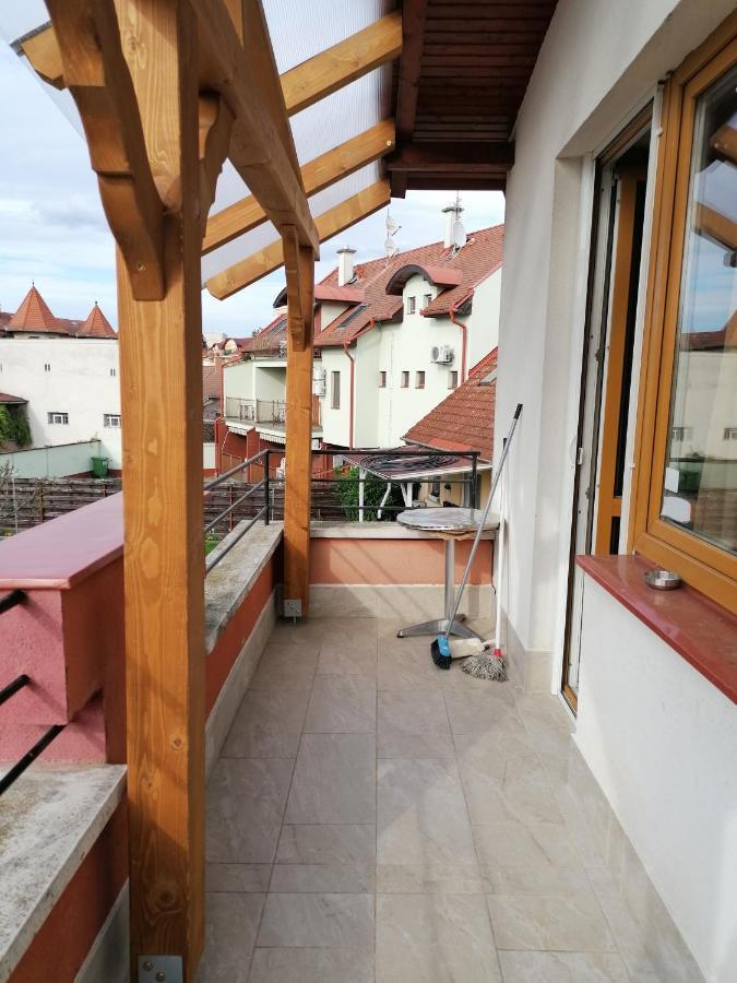 Betty-Major Apartman Hajduszoboszlo Exterior foto