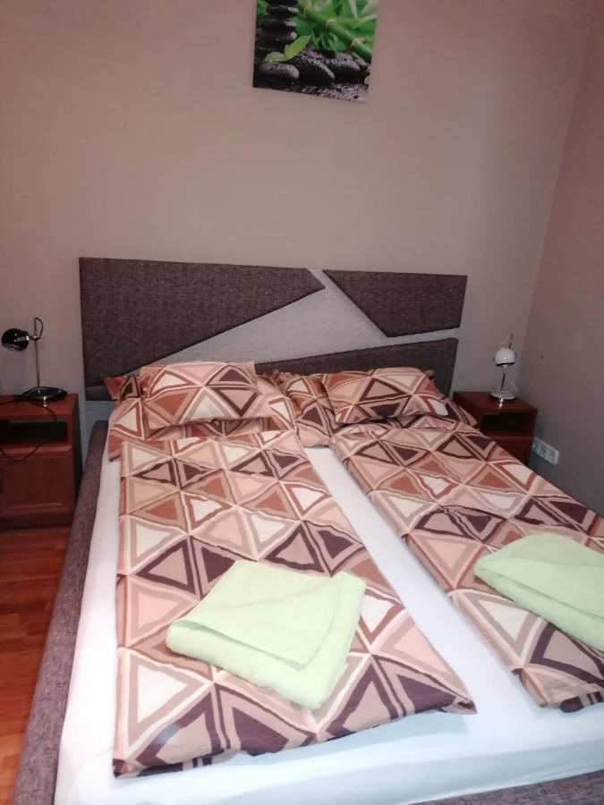 Betty-Major Apartman Hajduszoboszlo Exterior foto